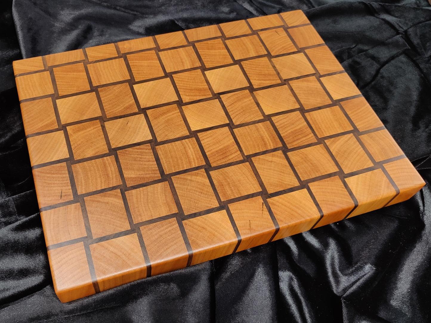 Basket Weave End Grain Walnut and Cherry Cutting Board