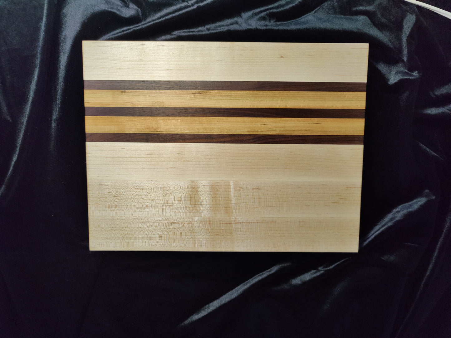 Maple Edge Grain Cutting Board