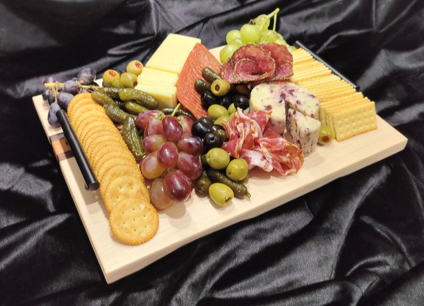 Maple Edge Grain Cutting Board